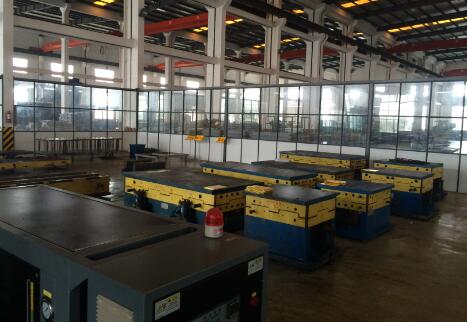 生产设备-SMC电缆槽模具